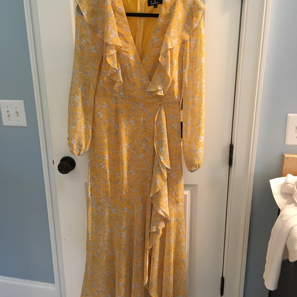 Lulus yellow floral long sleeve maxi dress